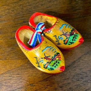 Mini Dutch wooden windmill clogs